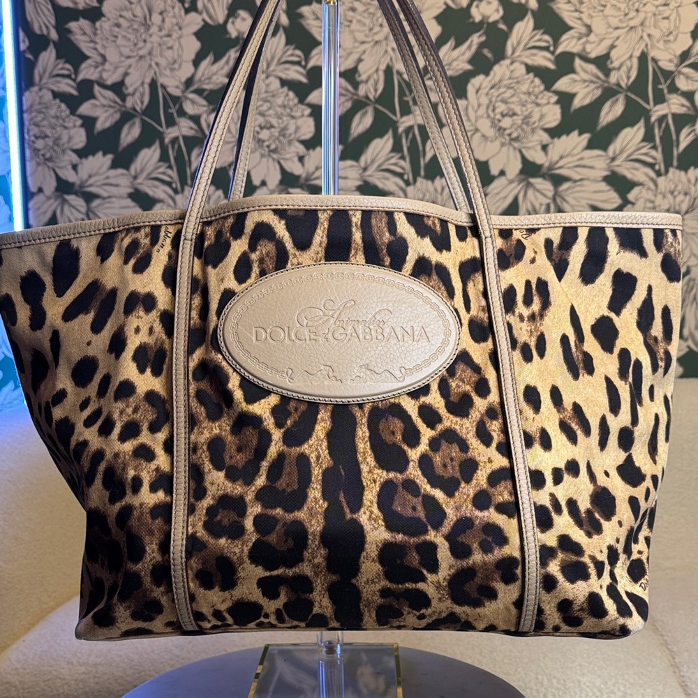 Dolce & Gabbana Leopard Print Tote in Brown and Black with Gold Trim - Picture 3 of 14